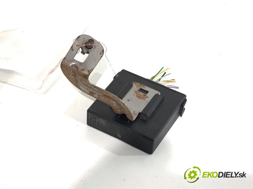 HONDA CR-V V SUV 2020 107 kW 2.0 e-CVT Hybrid AWD (RT6) 1993 Modul PDC 39670-TLA-G011-M1 (Riadiaca jednotka ostatné)