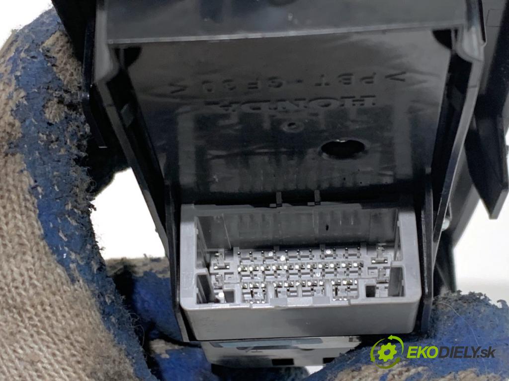 HONDA CR-V V SUV 2020 107 kW 2.0 e-CVT Hybrid AWD (RT6) 1993 Prepínač okien 83591-TLA (Prepínacie páčky pod volantom)