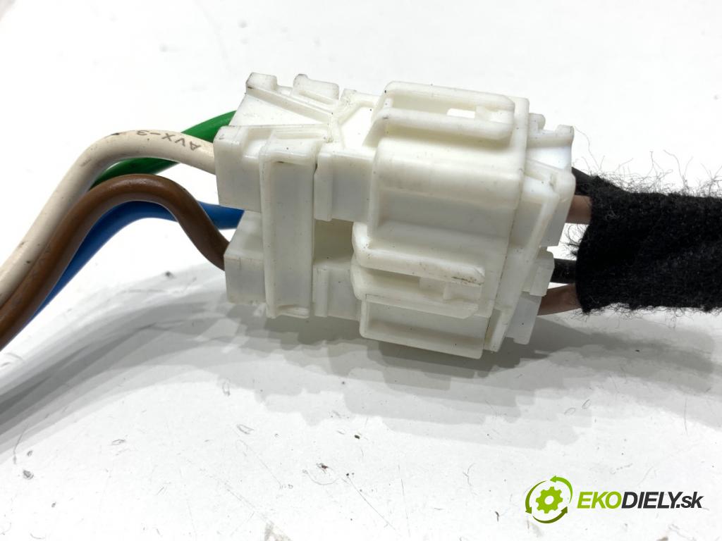 HONDA CR-V V SUV 2020 107 kW 2.0 e-CVT Hybrid AWD (RT6) 1993 topné těleso radiátor topení elektrická 013410-1240 (Radiátor topení)