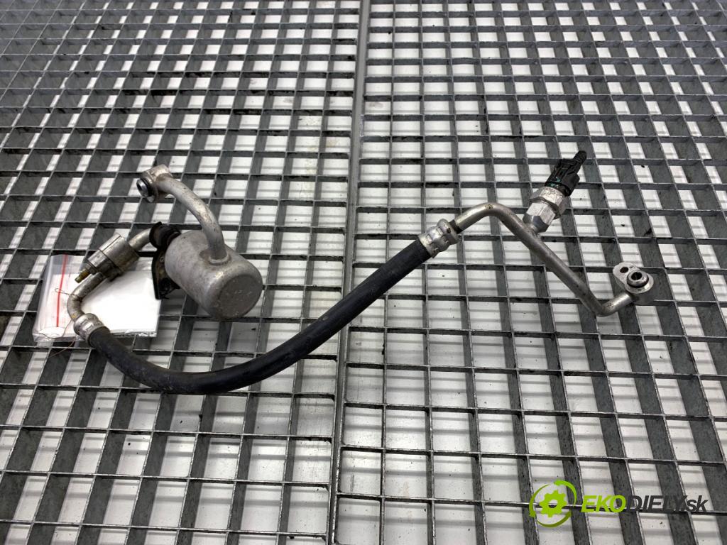 HONDA CR-V V SUV 2020 107 kW 2.0 e-CVT Hybrid AWD (RT6) 1993 rúrka klimatizace  (Trubka klimatizace)