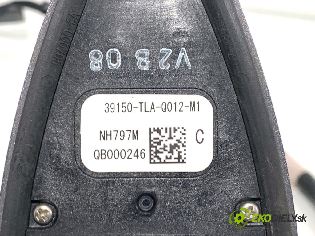 HONDA CR-V V SUV 2020 107 kW 2.0 e-CVT Hybrid AWD (RT6) 1993 ANTENA 39150-TLA-Q012-M1