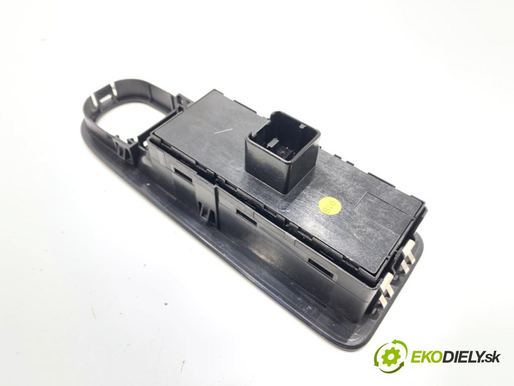 SEAT ALHAMBRA II nadwozie wielkoprzestrzenne (MPV) 2014 103 kW 2.0 TDI 1968 Prepínač okien 7N0868247 (Prepínacie páčky pod volantom)