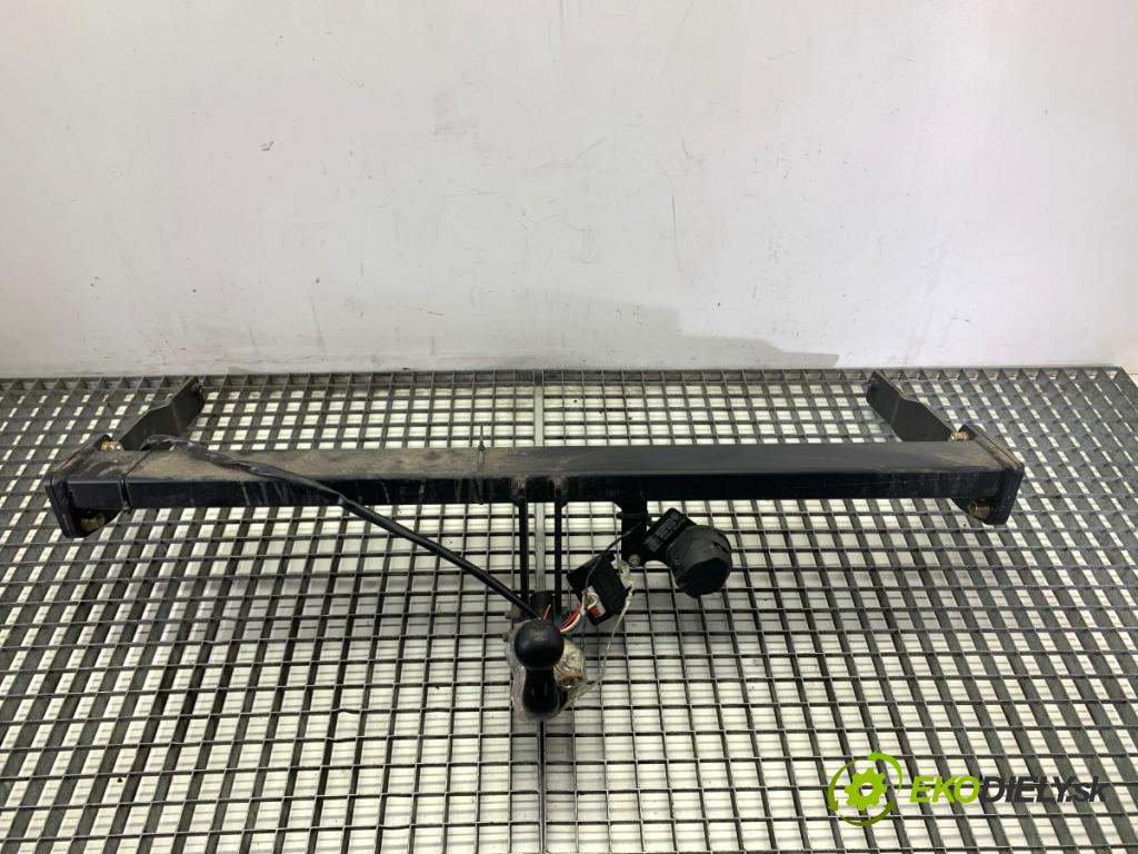 SEAT ALHAMBRA II nadwozie wielkoprzestrzenne (MPV) 2014 103 kW 2.0 TDI 1968 Hák tažné zařízení  (Tažné zařízení)