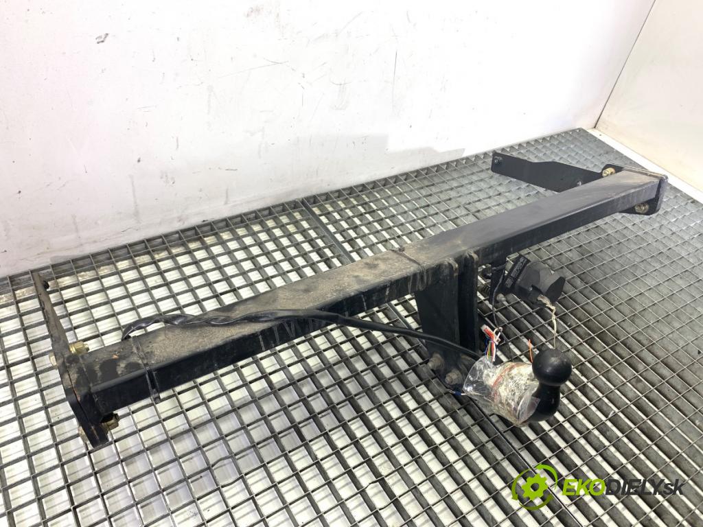 SEAT ALHAMBRA II nadwozie wielkoprzestrzenne (MPV) 2014 103 kW 2.0 TDI 1968 Hák tažné zařízení  (Tažné zařízení)