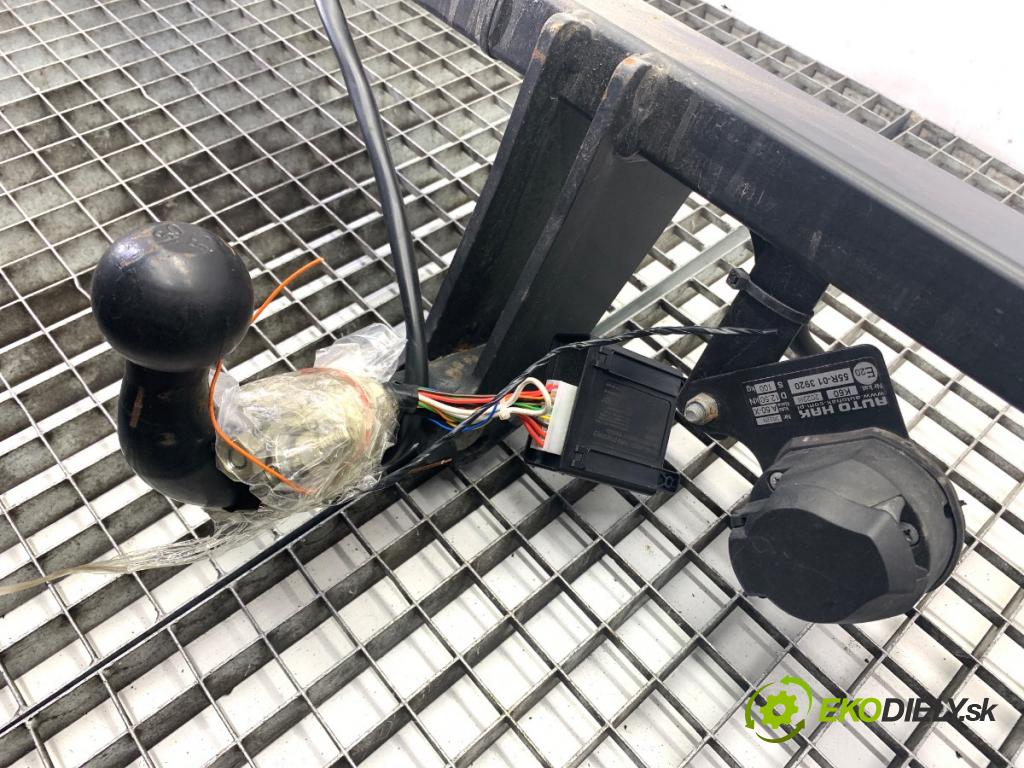 SEAT ALHAMBRA II nadwozie wielkoprzestrzenne (MPV) 2014 103 kW 2.0 TDI 1968 Hák tažné zařízení  (Tažné zařízení)