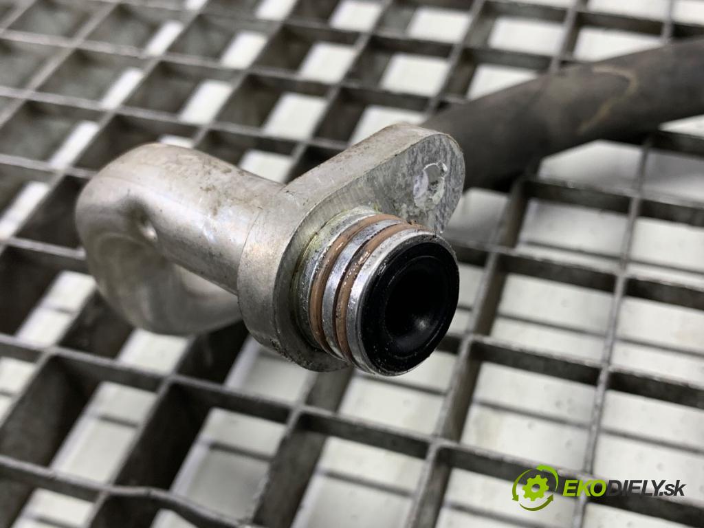 TOYOTA PROACE Nadwozie pełne/minivan 2021 75 kW 1.5 D-4D 100 (BPZMD) 1499 rúrka klimatizace 9822435580 (Trubka klimatizace)