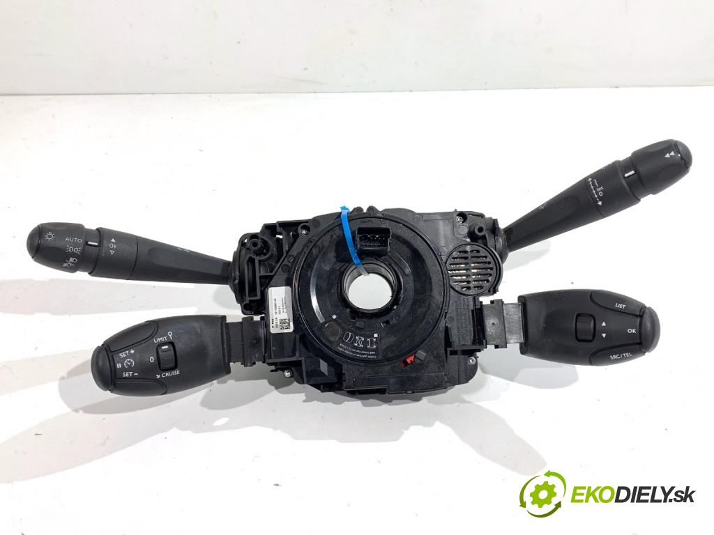 TOYOTA PROACE Nadwozie pełne/minivan 2021 75 kW 1.5 D-4D 100 (BPZMD) 1499 Prepínač kombinovaný 98312609ZD (Prepínacie páčky pod volantom)