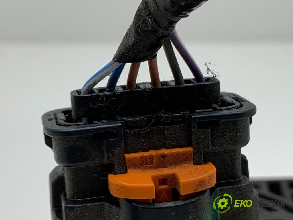 TOYOTA PROACE Nadwozie pełne/minivan 2021 75 kW 1.5 D-4D 100 (BPZMD) 1499 Potenciometer plynu 9836042280 (Potenciometer plynového pedálu)