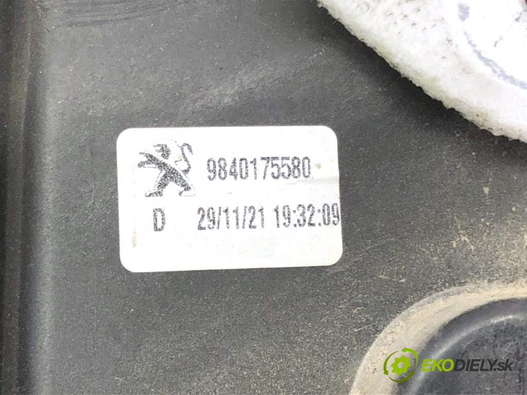 TOYOTA PROACE Nadwozie pełne/minivan 2021 75 kW 1.5 D-4D 100 (BPZMD) 1499 mechanismus okna pravý přední část 9840175580