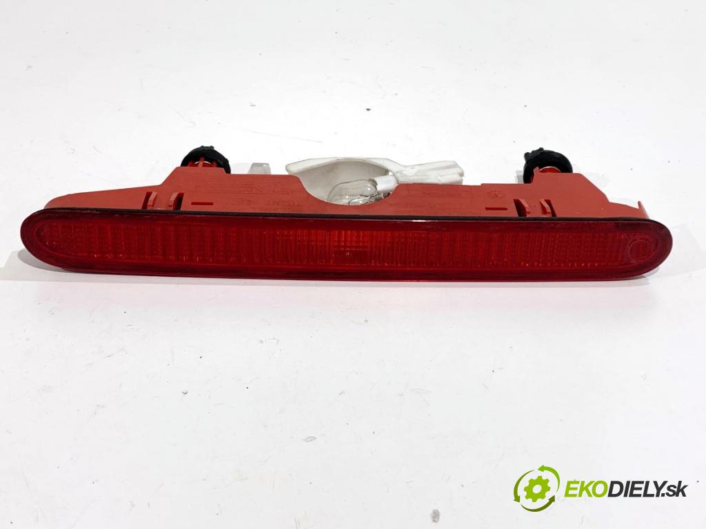TOYOTA PROACE Nadwozie pełne/minivan 2021 75 kW 1.5 D-4D 100 (BPZMD) 1499 světlo brzdových světel 9682830180