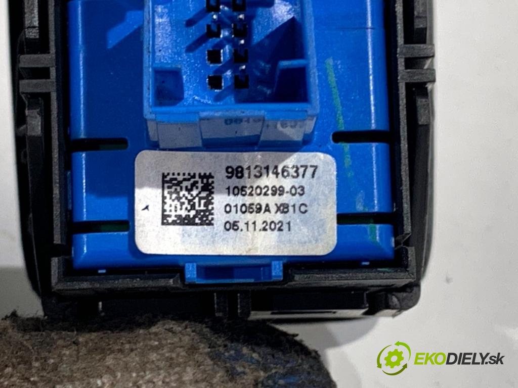 TOYOTA PROACE Nadwozie pełne/minivan 2021 75 kW 1.5 D-4D 100 (BPZMD) 1499 spínač brzdy ruční brzdy 9813146377 (Páčky pod volantem)