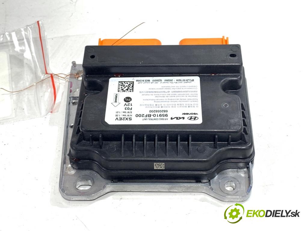 HYUNDAI KONA (SX2)  2025 150 kW EV   (n/d ccm / 150 kW / 204 KM) 0 senzor airbag 95910-BF200 (Snímač)