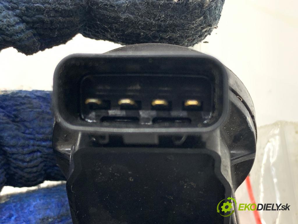 TOYOTA AVENSIS T27 sedan 2012 108 kW 1.8 (ZRT271_) 1798 Cievka zapaľovacia 10R035444 (Zapaľovacia cievka)