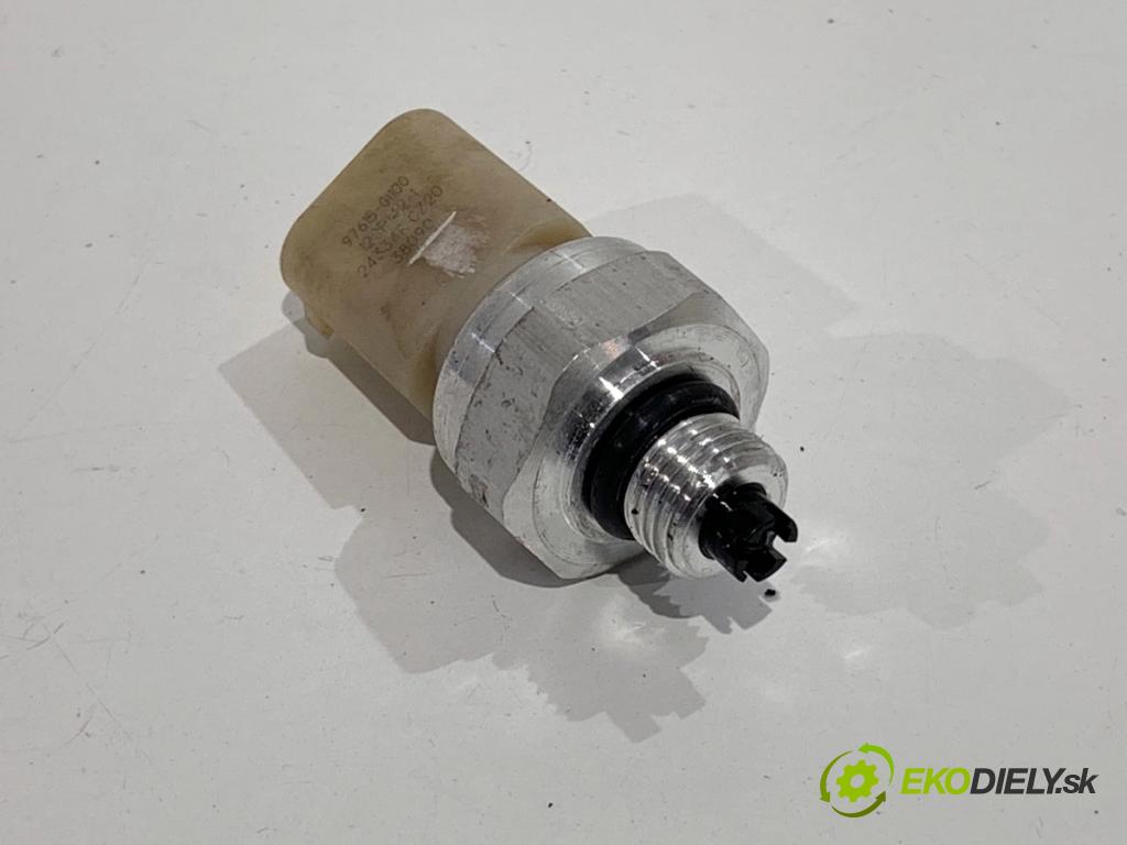 HYUNDAI KONA (SX2)  2025 150 kW EV   (n/d ccm / 150 kW / 204 KM) 0 Snímač klimatizácie 97615-GI000 (Snímač klimatizácie)