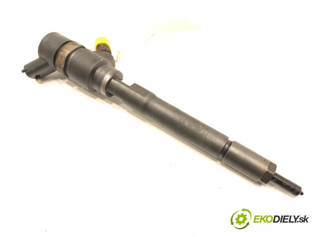 OPEL ANTARA A SUV 2007 110 kW 2.0 CDTI 4x4 1991 vstrekovač 96440397 (Vstrekovač paliva)