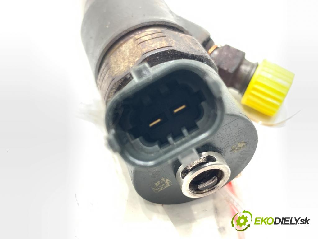 OPEL ANTARA A SUV 2007 110 kW 2.0 CDTI 4x4 1991 vstrekovač 96440397 (Vstrekovač paliva)