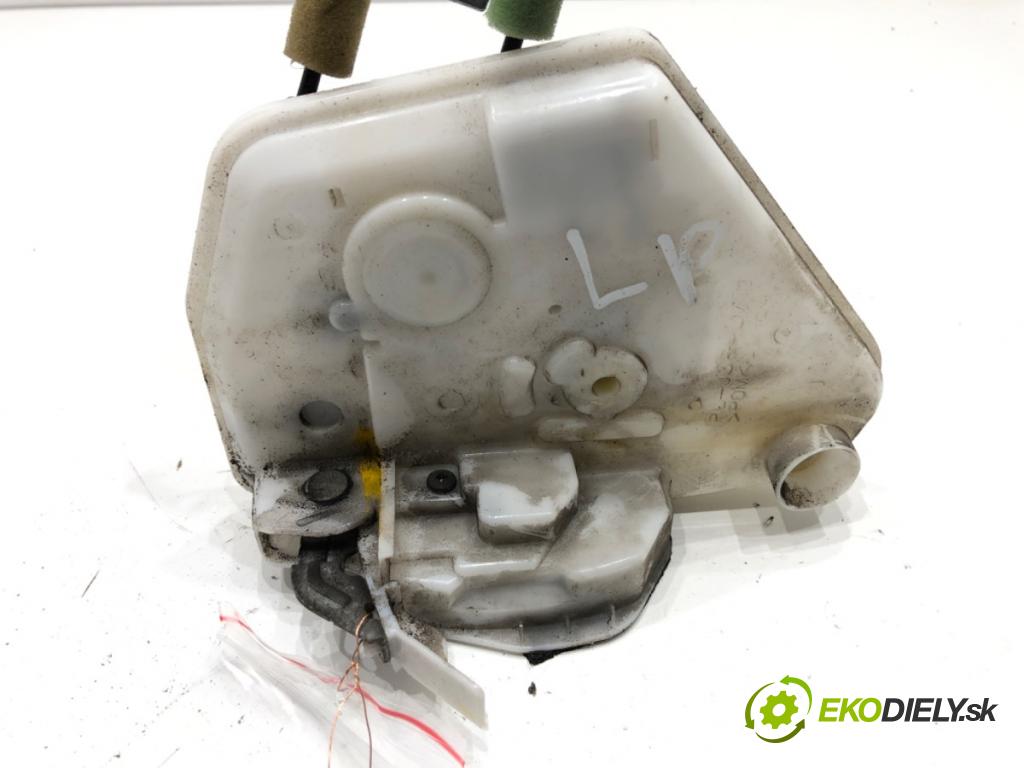 MAZDA 3 BM liftback 2016 88 kW 2.0 1998 zámok Dvere ľavy predný