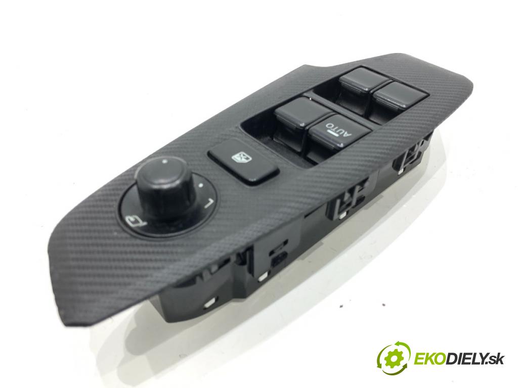 MAZDA 3 BM liftback 2016 88 kW 2.0 1998 Prepínač okien MKA7684L6 (Prepínacie páčky pod volantom)