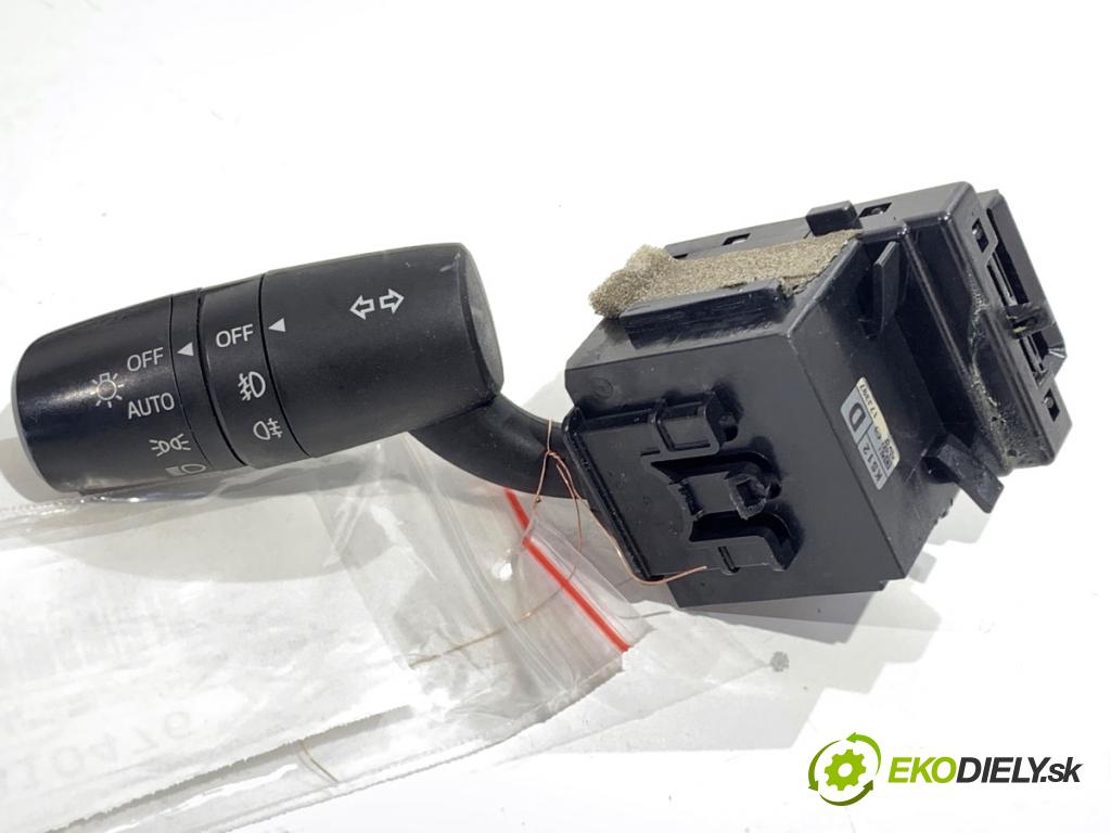 MAZDA 3 BM liftback 2016 88 kW 2.0 1998 Prepínač smeroviek KS1217J397 (Prepínacie páčky pod volantom)