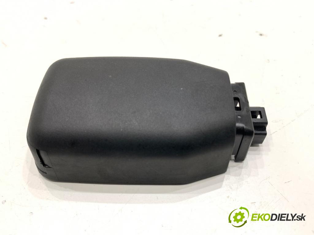 MAZDA 3 BM liftback 2016 88 kW 2.0 1998 Snímač dažďa C513665G0 (Snímač dažďa)