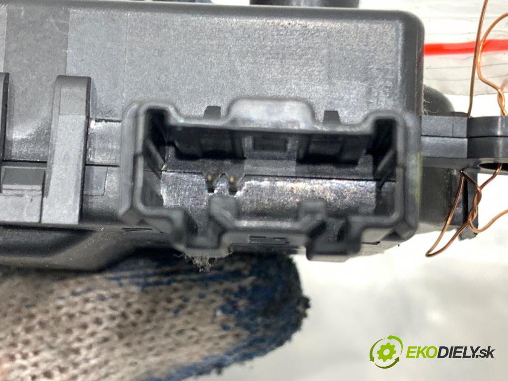 MAZDA 3 BM liftback 2016 88 kW 2.0 1998 Motor kúrenia