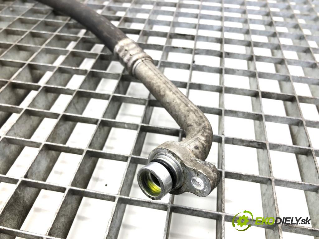 MAZDA 3 BM liftback 2016 88 kW 2.0 1998 rúrka klimatizace BJS7-61462 (Trubka klimatizace)