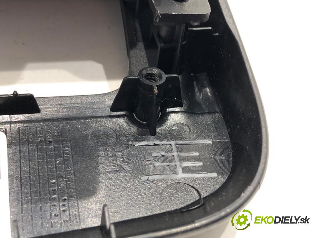 HYUNDAI KONA (SX2)  2025 150 kW EV   (n/d ccm / 150 kW / 204 KM) 0 Priehradka, kastlík predný