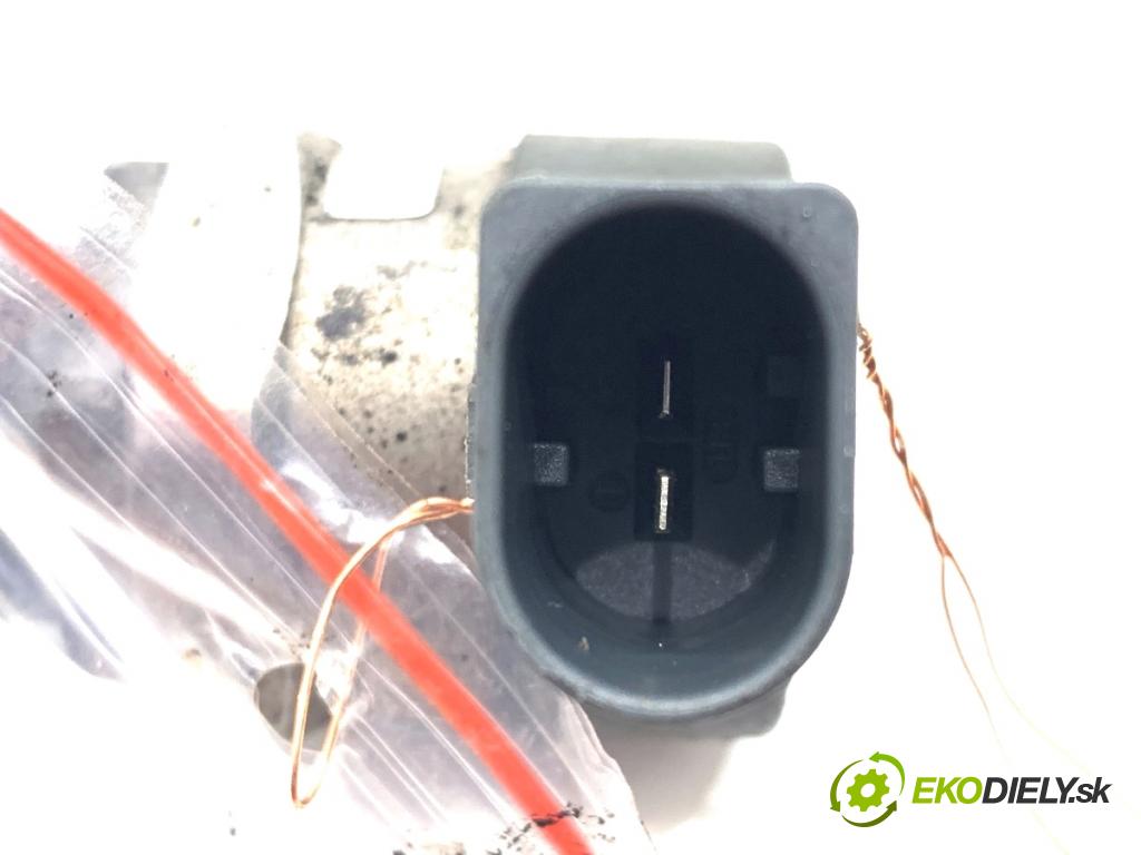 SEAT ALHAMBRA II nadwozie wielkoprzestrzenne (MPV) 2014 103 kW 2.0 TDI 1968 Regulátor tlaku paliva 057130764AB (Palivový systém ostatné)