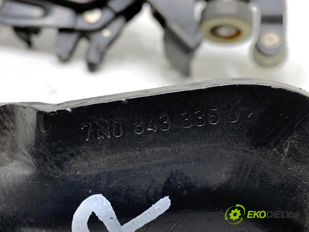 SEAT ALHAMBRA II nadwozie wielkoprzestrzenne (MPV) 2014 103 kW 2.0 TDI 1968 Mechanizmus Dvere posúvne pravy 7N0843398D/E 7N0843336J