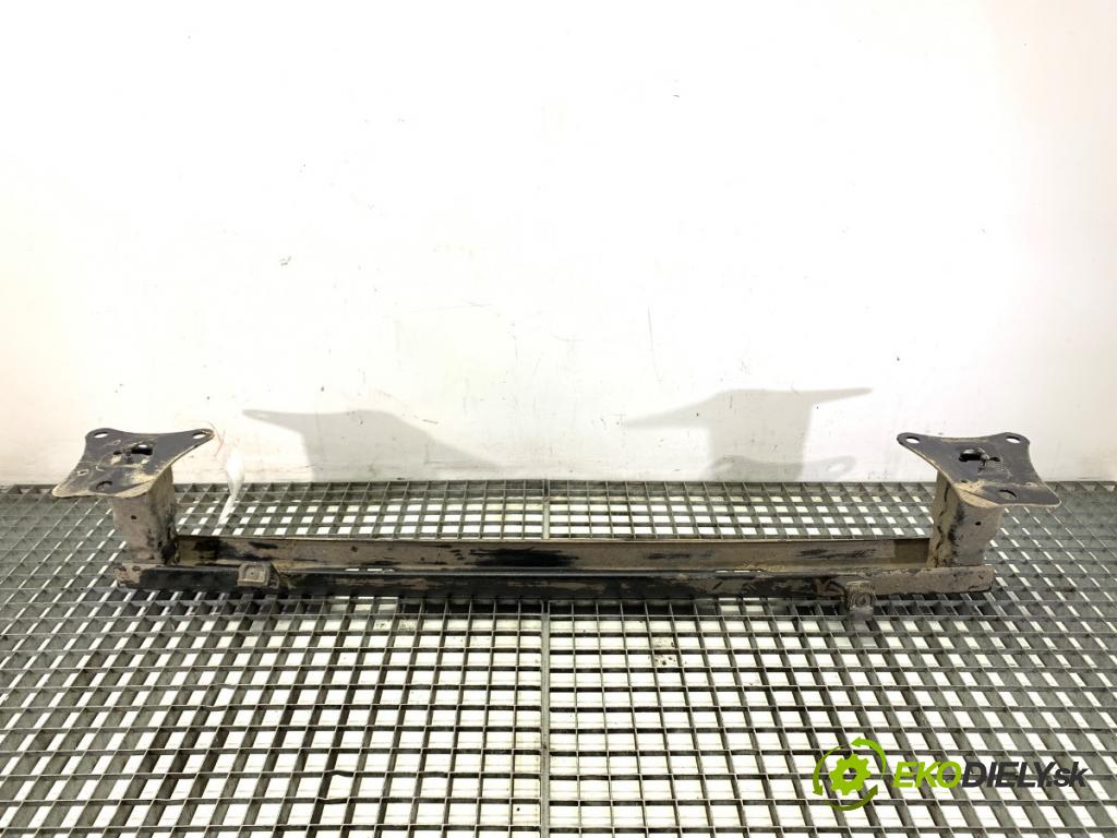 TOYOTA PROACE nadwozie wielkoprzestrzenne (MPV) 2024 96 kW 1.5 D-4D 130 (BKYMA) 1499 výztuha nárazníka zadní část  (Zadní výztuha)