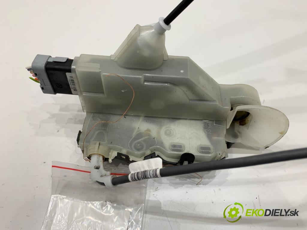 TOYOTA PROACE nadwozie wielkoprzestrzenne (MPV) 2024 96 kW 1.5 D-4D 130 (BKYMA) 1499 zámok dveře levý přední část 163434