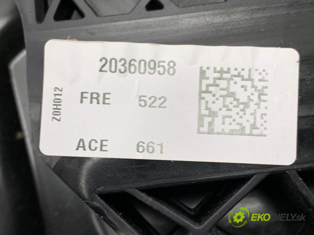 TOYOTA PROACE nadwozie wielkoprzestrzenne (MPV) 2024 96 kW 1.5 D-4D 130 (BKYMA) 1499 PEDÁL: 9816152280 (Potenciometer plynového pedálu)