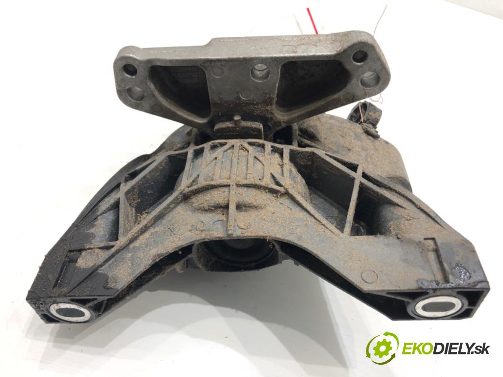 TOYOTA PROACE nadwozie wielkoprzestrzenne (MPV) 2024 96 kW 1.5 D-4D 130 (BKYMA) 1499 AirBag Motor ľavy 