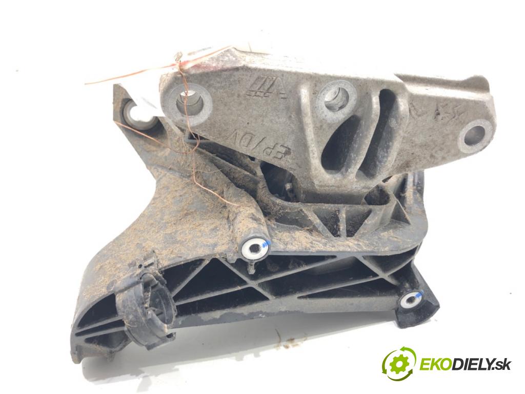 TOYOTA PROACE nadwozie wielkoprzestrzenne (MPV) 2024 96 kW 1.5 D-4D 130 (BKYMA) 1499 AirBag Motor ľavy