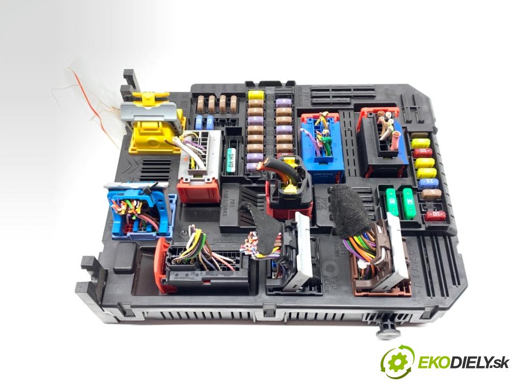 TOYOTA PROACE nadwozie wielkoprzestrzenne (MPV) 2024 96 kW 1.5 D-4D 130 (BKYMA) 1499 modul BSI 9845141280 (Pojistková skříňka)