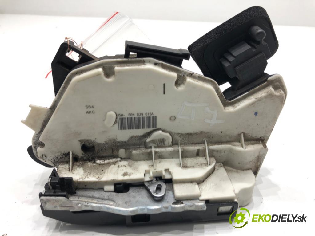 VW POLO V liftback 2017 66 kW 1.2 TSI 16V 1197 zámok dveře levý zadní část 6R4839015A