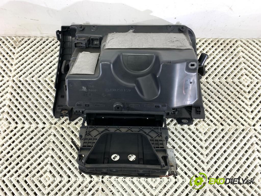 VW POLO V liftback 2017 66 kW 1.2 TSI 16V 1197 přihrádka kastlík spolujezdce 6C1857097 (Přihrádka (kastlík))