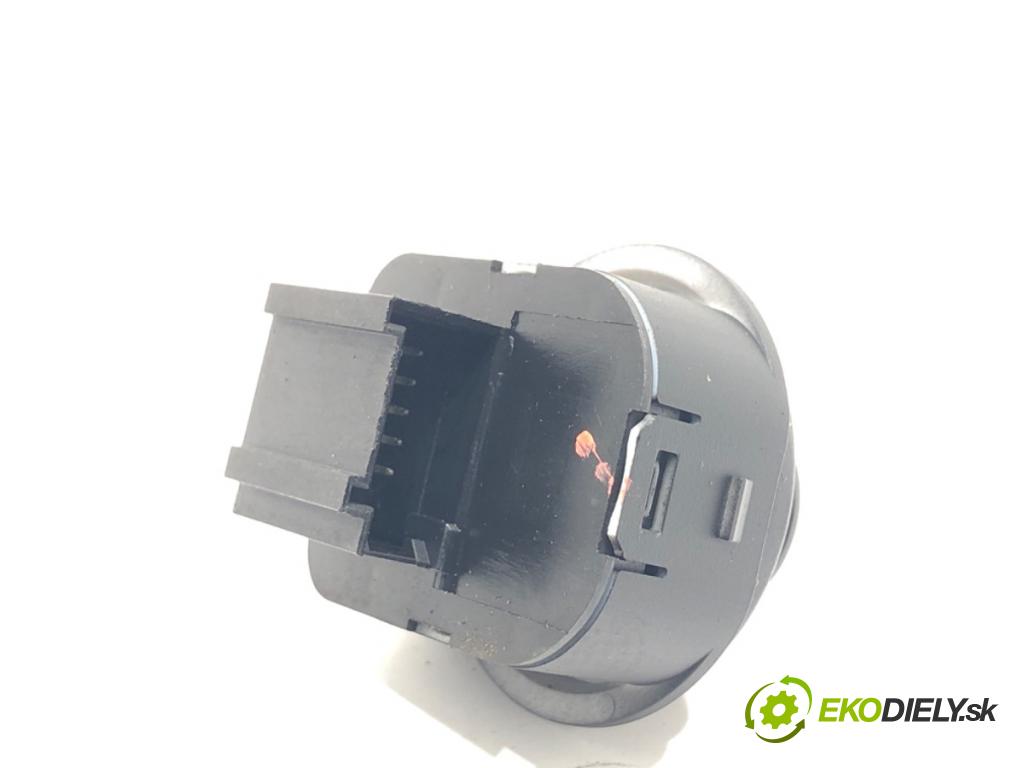 VW POLO V liftback 2017 66 kW 1.2 TSI 16V 1197 Prepínač nastavenia spätných zrkadiel 6C1959565A (Prepínacie páčky pod volantom)