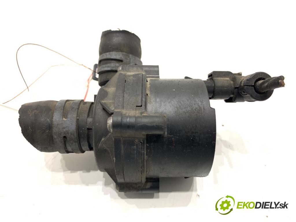 VW POLO V liftback 2017 66 kW 1.2 TSI 16V 1197 DALŠÍ: pumpa vody 5Q0965567 (Vodní pumpa)