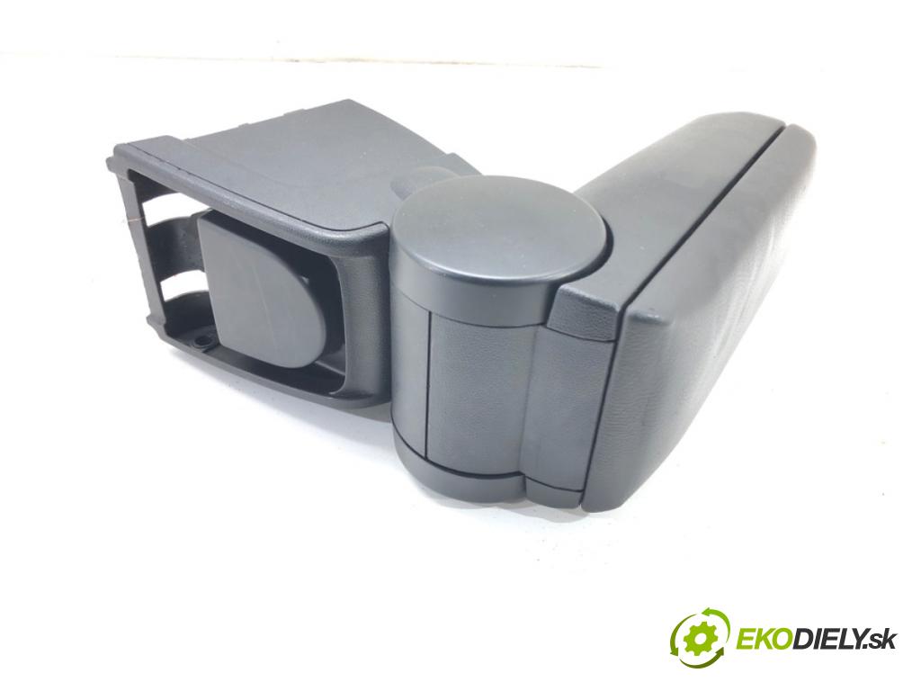 VW POLO V liftback 2017 66 kW 1.2 TSI 16V 1197 Lakťová opierka  (Lakťová opierka)