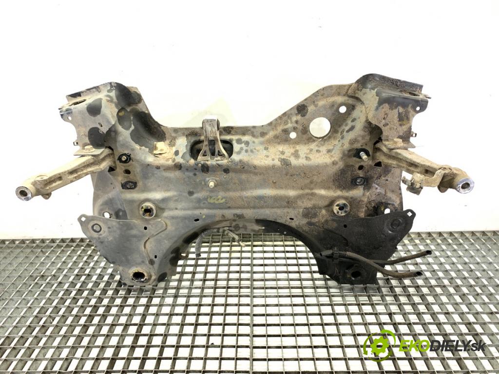 TOYOTA PROACE nadwozie wielkoprzestrzenne (MPV) 2024 96 kW 1.5 D-4D 130 (BKYMA) 1499 výztuha pod motor  (Přední výztuha)