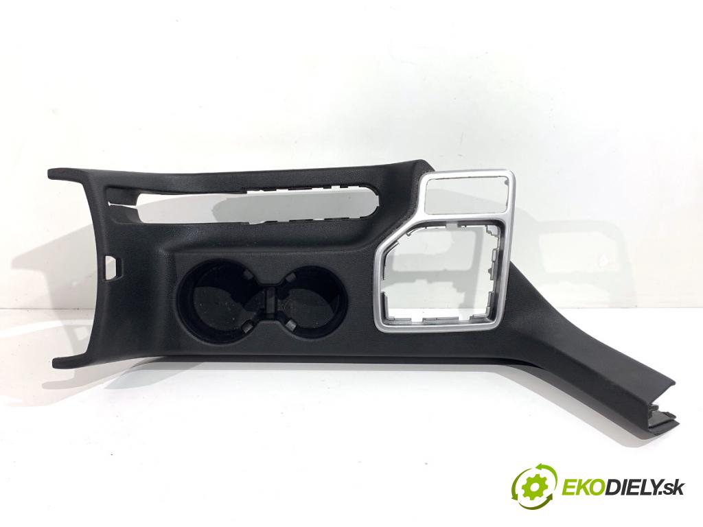 KIA SPORTAGE IV SUV 2020 97 kW 1.6 GDI 1591 Držiak na nápoje 84650-F1AJ0WK (Držiak (úchyt) na nápoje)