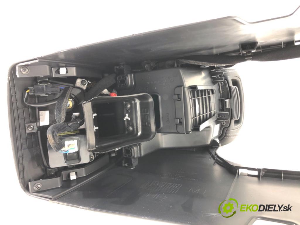 KIA SPORTAGE IV SUV 2020 97 kW 1.6 GDI 1591 Lakťová opierka 84611-F1200 84631-F1200 (Lakťová opierka)