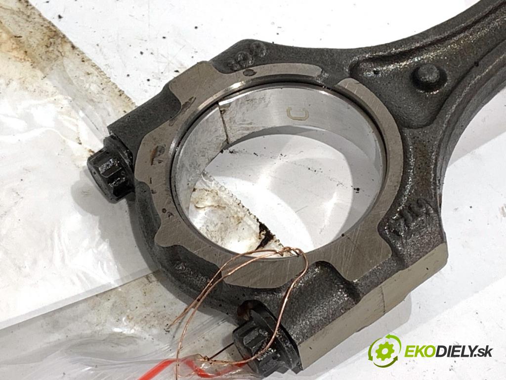 KIA SPORTAGE IV SUV 2020 97 kW 1.6 GDI 1591 PIEST: ojnica G4FD (Piest)