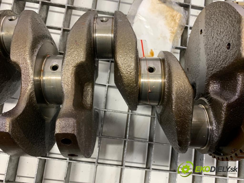 KIA SPORTAGE IV SUV 2020 97 kW 1.6 GDI 1591 Kardaň, hriadeľ KLIKA: G4FD (Blok motora ostatné)