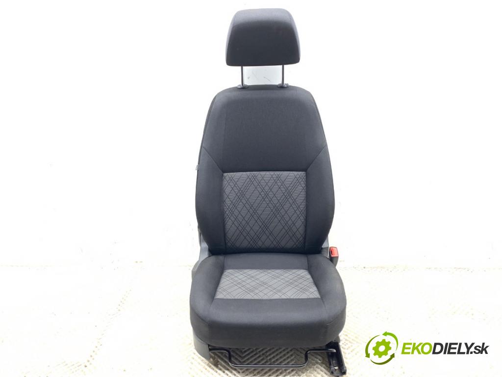 SEAT TOLEDO IV liftback 2016 66 kW 1.2 TSI 1197 Sedadlo pravy predný 
