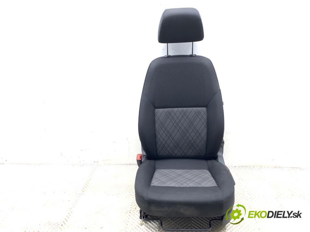 SEAT TOLEDO IV liftback 2016 66 kW 1.2 TSI 1197 Sedadlo ľavy predný 