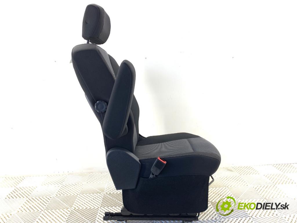 TOYOTA PROACE nadwozie wielkoprzestrzenne (MPV) 2024 96 kW 1.5 D-4D 130 (BKYMA) 1499 Sedadlo ľavy predný