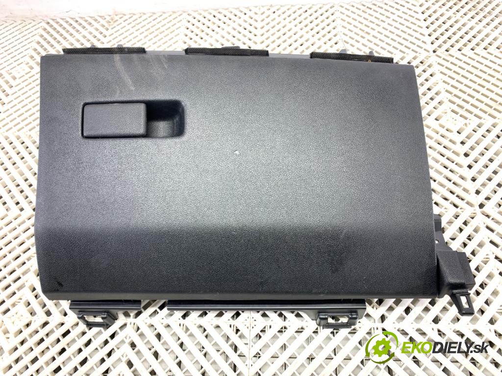 KIA SPORTAGE IV SUV 2020 97 kW 1.6 GDI 1591 Priehradka, kastlík spolujazdca 84540-F1000WK (Priehradka (kastlík))