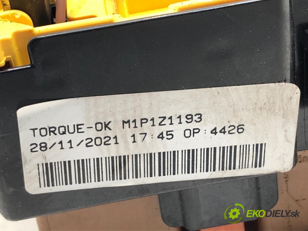 TOYOTA PROACE Nadwozie pełne/minivan 2021 75 kW 1.5 D-4D 100 (BPZMD) 1499 skříňka poistková 9804848580 (Pojistková skříňka)